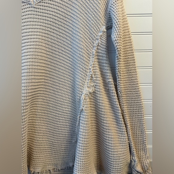 Free People knit waffle weave frayed cream sweater. Size small - Picture 6 of 8